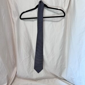 Brooks Brothers Silk Neck Tie Blue With White Horizontal Lines